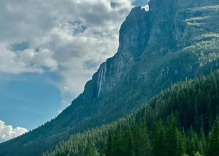 Spacious In With Sauna, Near Slopes *